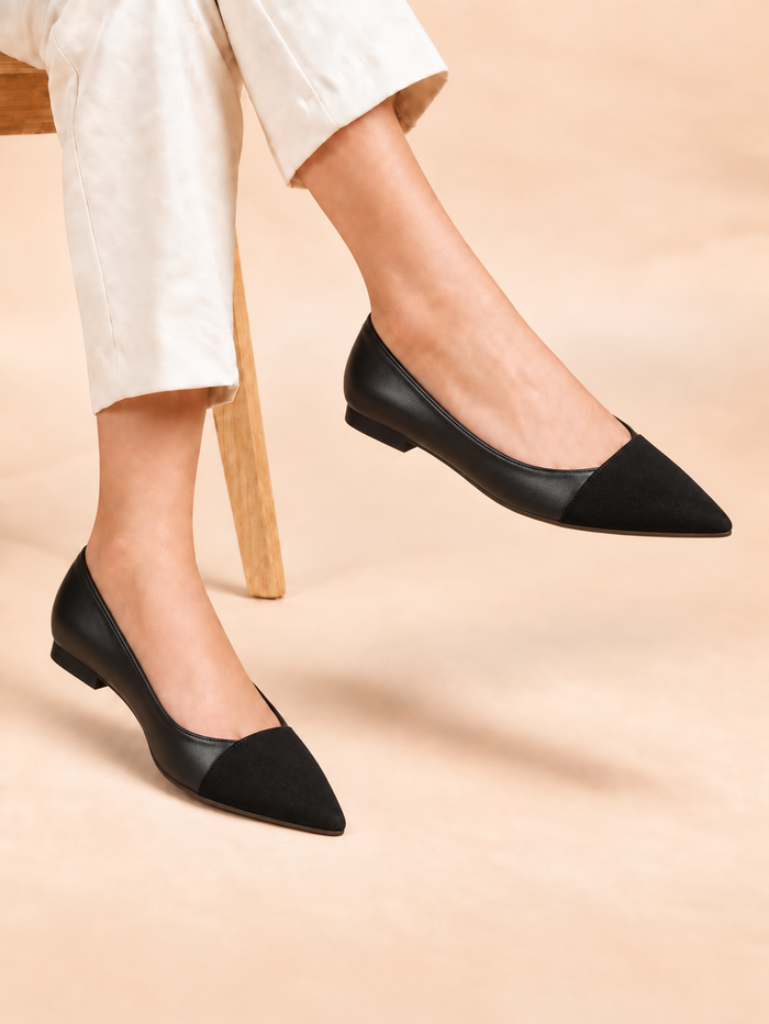 Minimalist Point Toe Pump