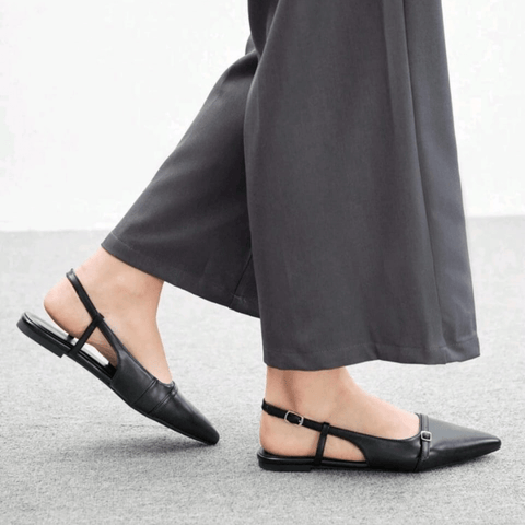 Retro Breeze Closed Pointed Mule