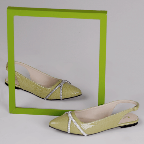 Twisted Chained Pointed Toe Slingback Mule