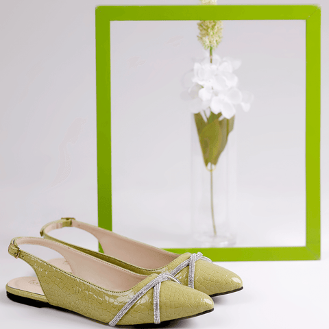 Twisted Chained Pointed Toe Slingback Mule